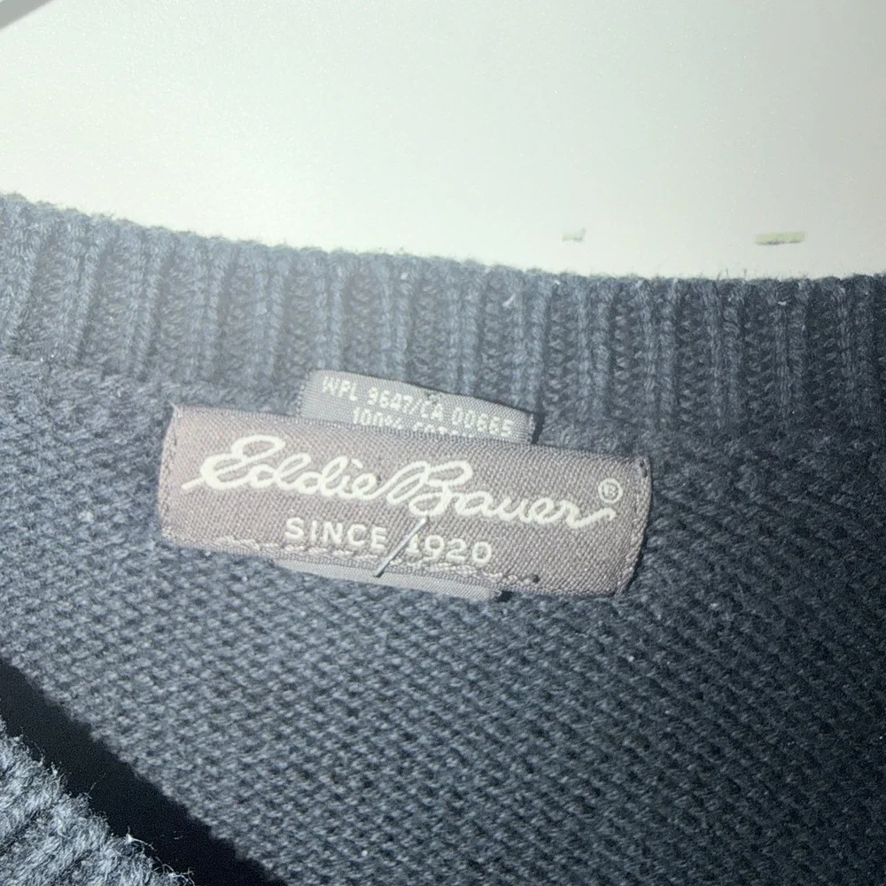 Eddie Bauer Men's L Tall V Neck Sweater 100% Cotton Navy Blue Logo Pullover